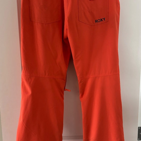 Roxy Ladies Snowboarding/ Ski Pants - Picture 12 of 13